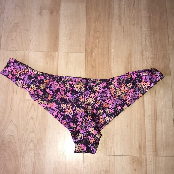 Cheeky floral bikini bottoms - Picture 2 of 2